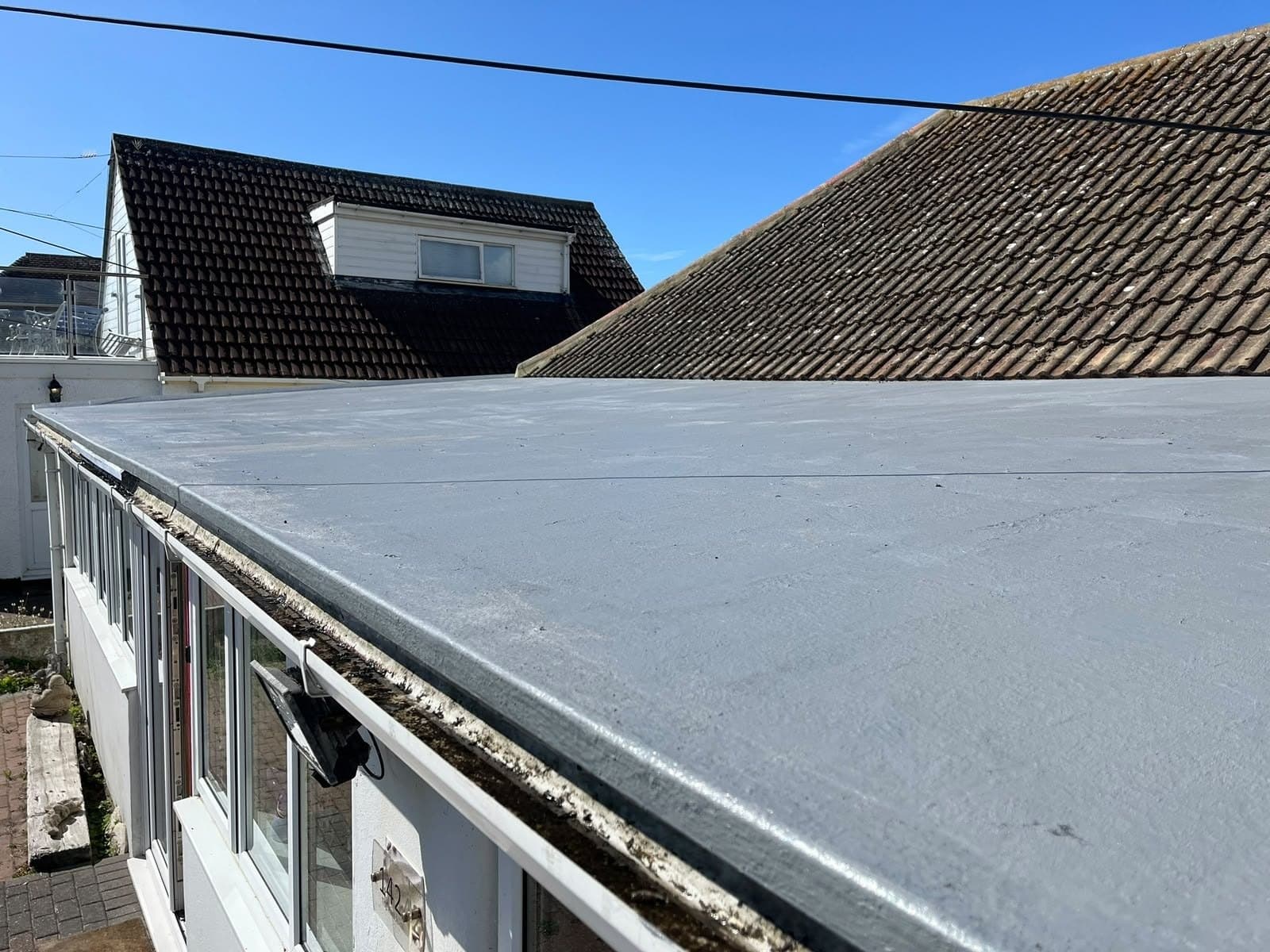 New flat roof on a single storey extension